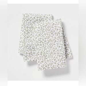 King Printed Performance 400 Thread Count Pillowcase Set Green Vine - Threshold™